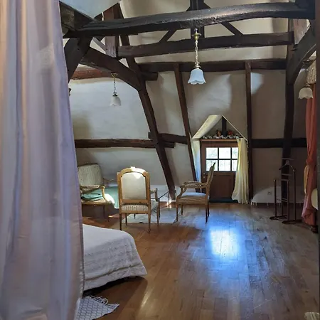 D'hotes Saint Jacob Relais De Chasse Du Xviii Siecle Les Fougerets